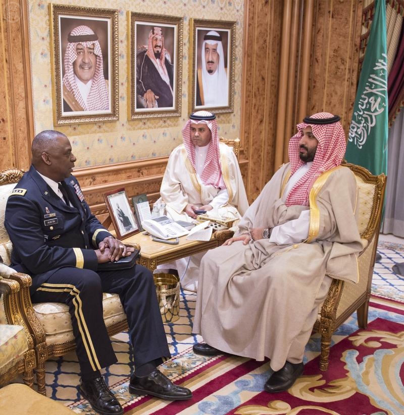 U.S. Central Command chief General Lloyd Austin met with Saudi Defense Minister Prince Mohammed bin Salman in February 2015. (SPA)