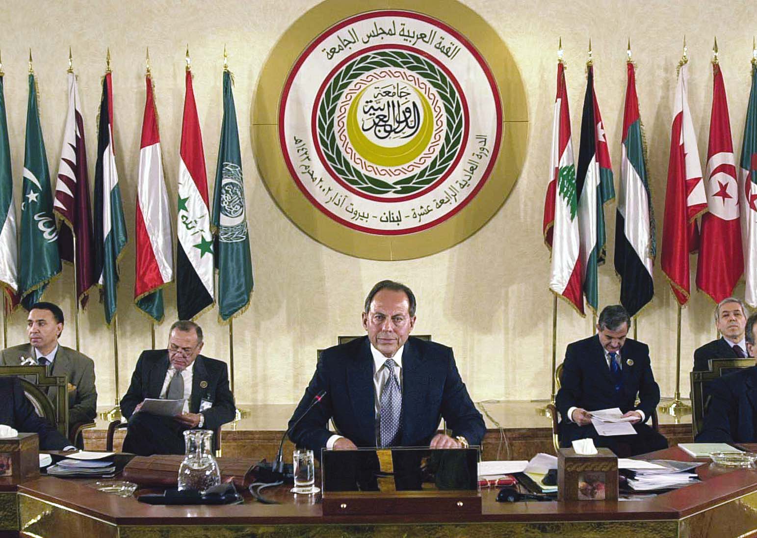 Lebanese President Emile Lahoud, center, at an Arab League Summit in Beirut on March 27, 2002.